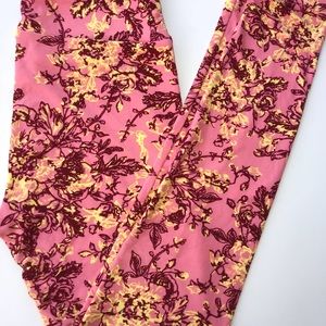 LuLaRoe OS leggings